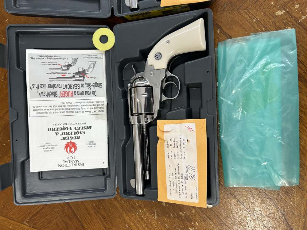 RUGER BISLEY VAQUEROS 45 COLT SET OF SEQUENTIAL SERIAL NO -img-12