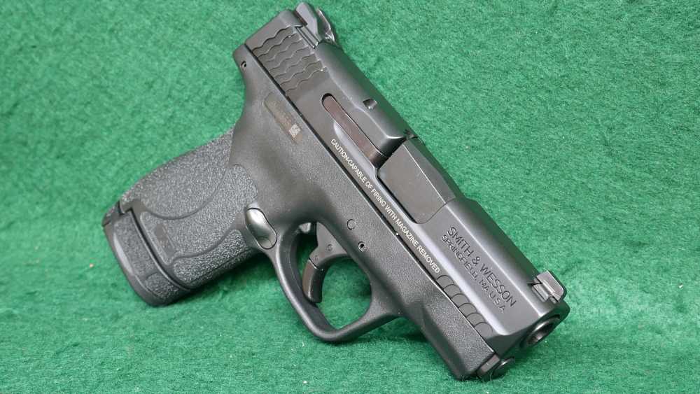 S&W M&P40 Shield 2.0 .40S&W with two magazines New in Box-img-0