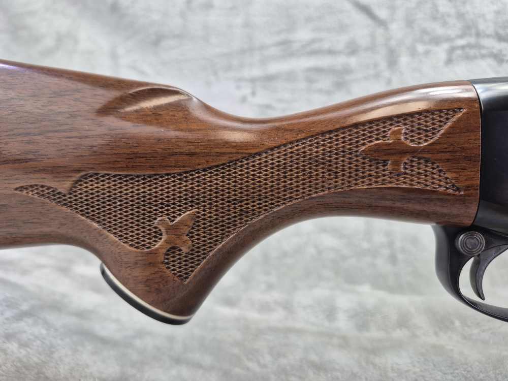Remington 870 Wingmaster 12ga 28” Vent Rib Made in 2000 – GREAT!-img-4