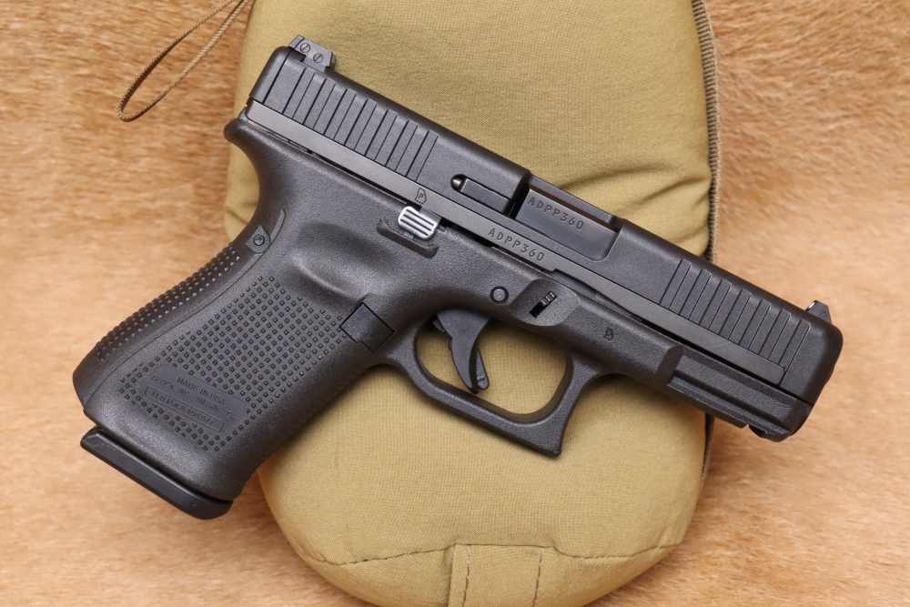 Glock 44 G44 .22LR 4" Semi-Automatic Pistol-img-1