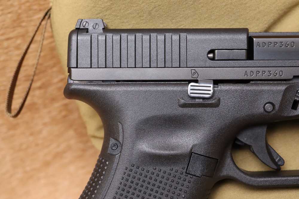 Glock 44 G44 .22LR 4" Semi-Automatic Pistol-img-3