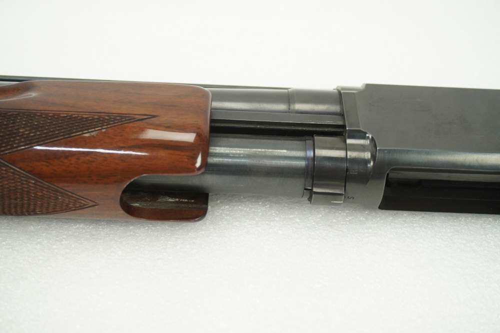 Browning BPS Field 12GA 30" Pump-Action Shotgun-img-10