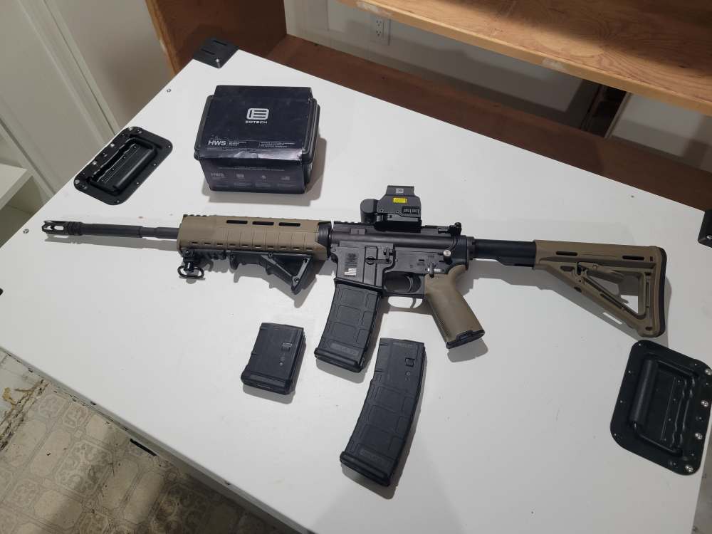 AR-15 .556 NATO with EOTECH HOLO sight, plus extra ACOG scope-img-0