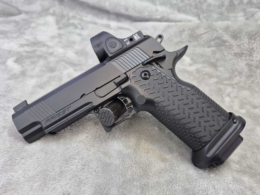 Vudoo Gun Works Priest 4.25” Semi Auto 9mm Trijicon SRO2 20rd – EXCELLENT!-img-2