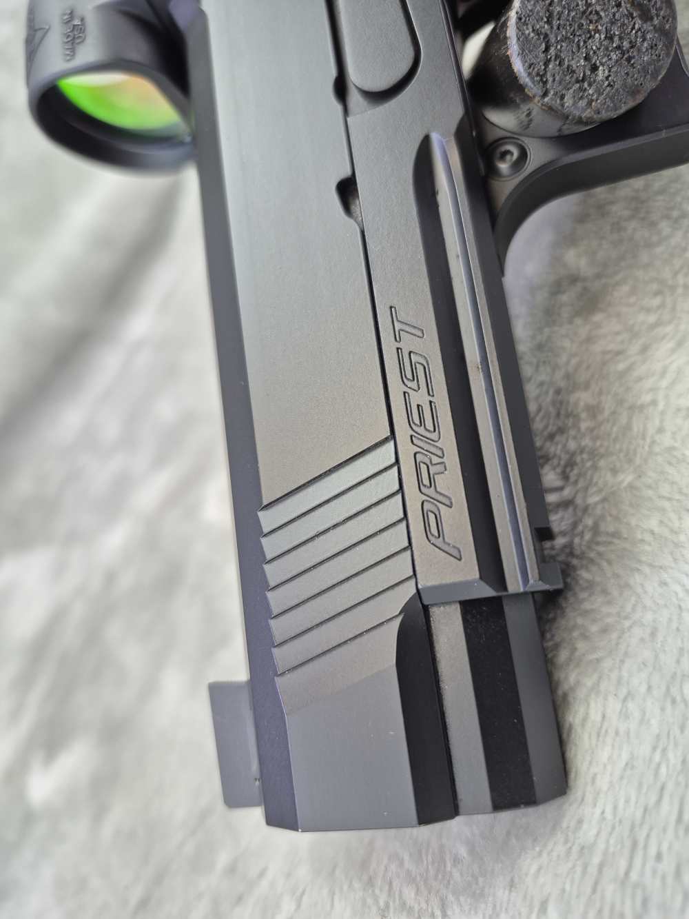 Vudoo Gun Works Priest 4.25” Semi Auto 9mm Trijicon SRO2 20rd – EXCELLENT!-img-8