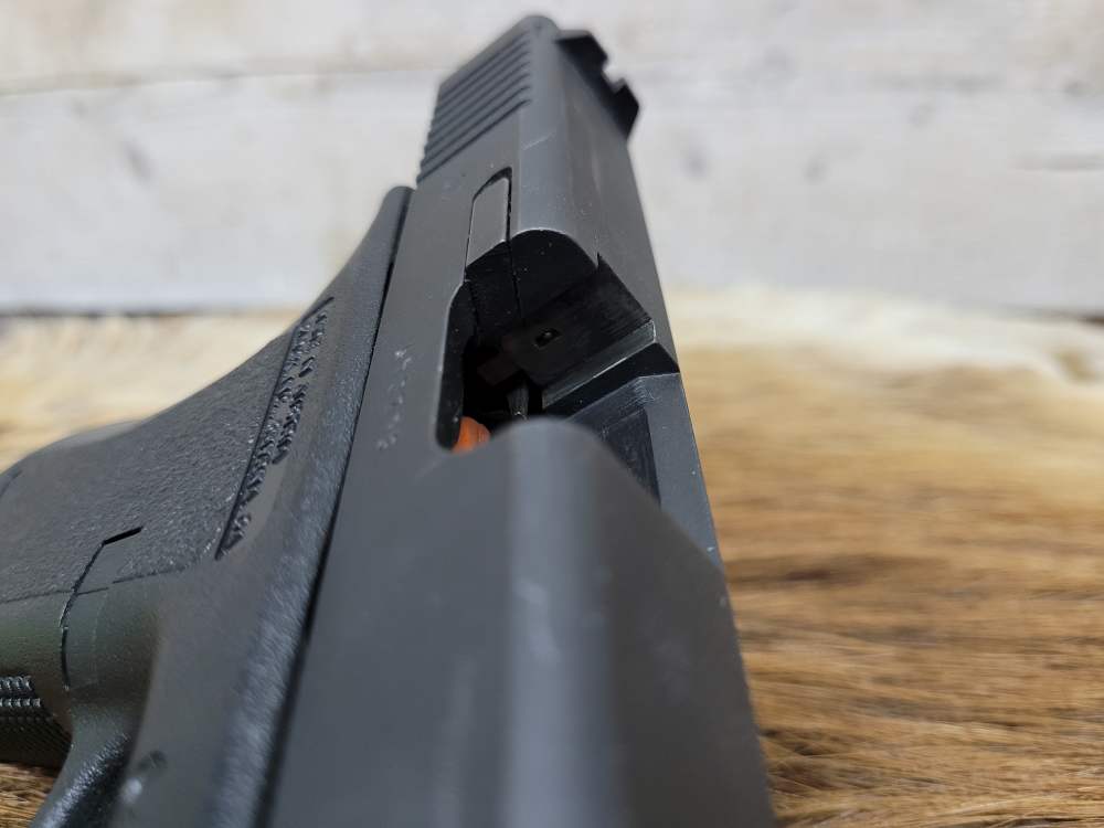 Used Glock 17 Gen 2 9mm Very Good Condition-img-46