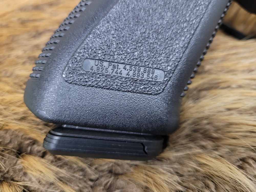 Used Glock 17 Gen 2 9mm Very Good Condition-img-27