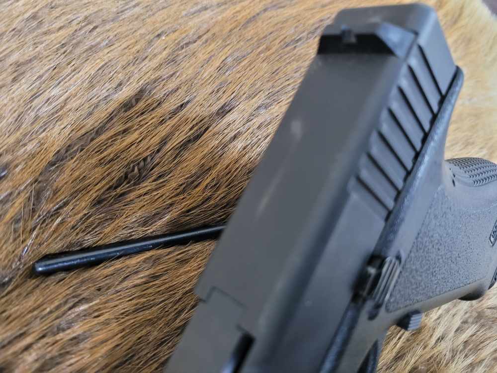 Used Glock 17 Gen 2 9mm Very Good Condition-img-13