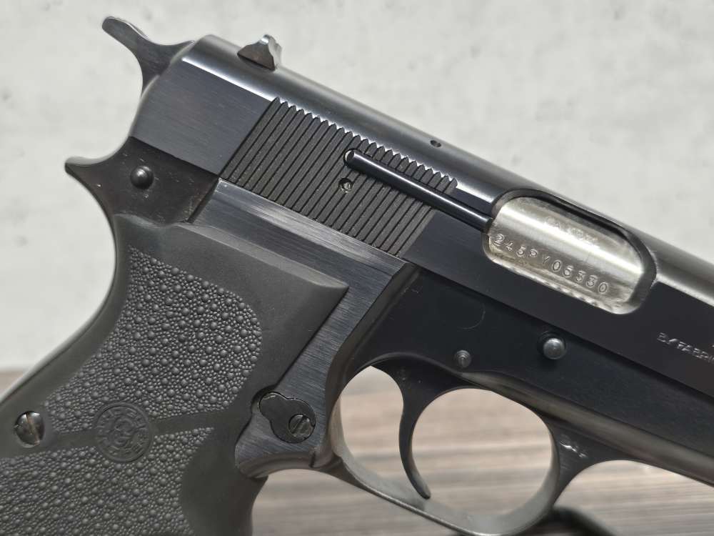 Browning Hi-Power 9mm 1982 Production-img-3