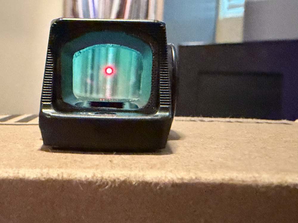 Romeo-X Sig-Loc Compact Red Dot Enclosed Sight RMSc 3 MOA Model # SORX1630-img-1