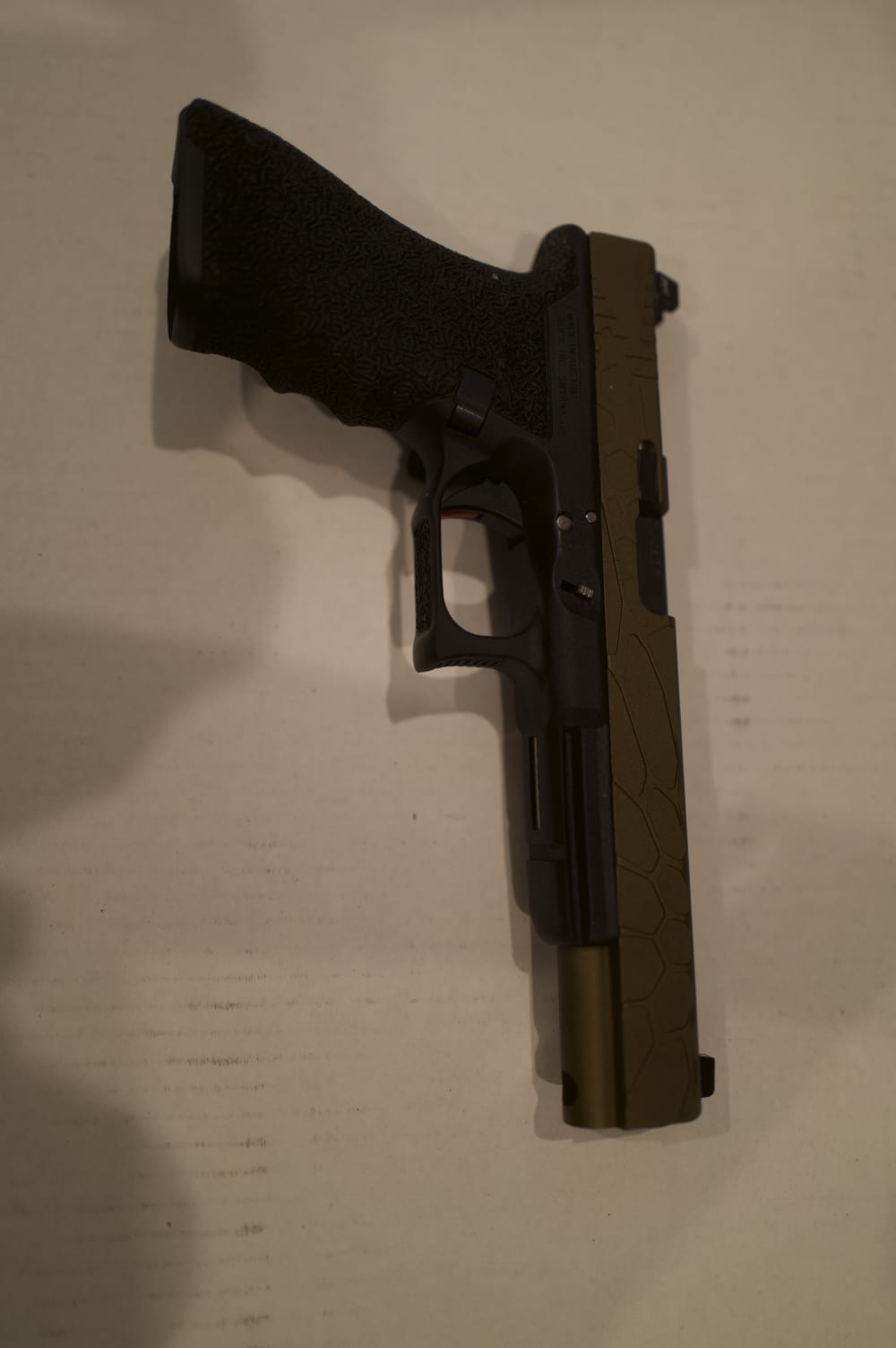 Custom Glock 17L Gen3 9mm Long-Slide Pistol with Glock and Pelican Case-img-3