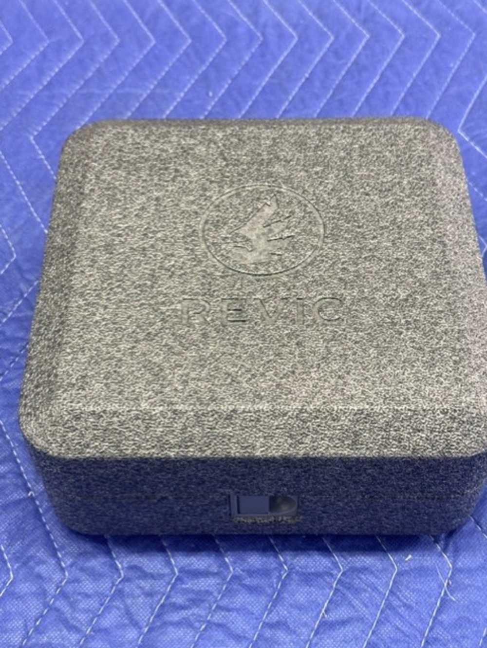 Revic BR4 Ballistic Rangefinder - Maximum Range: 4000 yds - like new-img-7