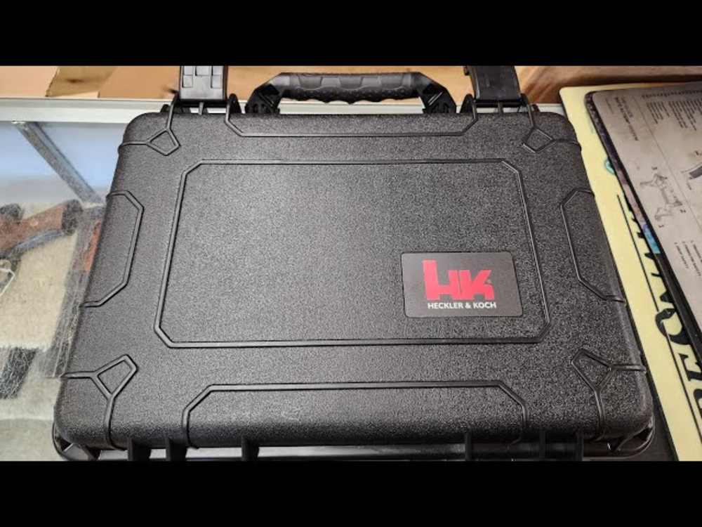 HECKLER & KOCH 75TH ANNIVERSARY VP9s -img-2