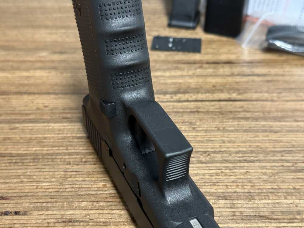 Glock 40 MOS 10mm 15rd VERY CLEAN Like-New No Reserve PENNY AUCTION-img-36