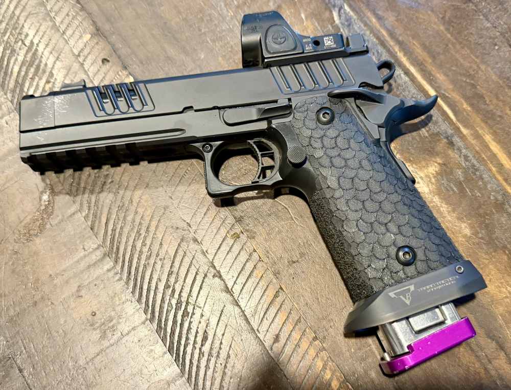 Sti Omni Staccato XC hybrid 9mm trijicon sro-img-2