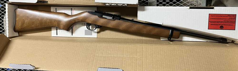 Ruger 1022 Walnut-img-0