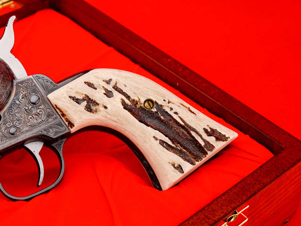 Ruger Vaquero SAA 5.5” Blued .44 Magnum *MIKE GOUSE FEGA MASTER ENGRAVED*-img-6