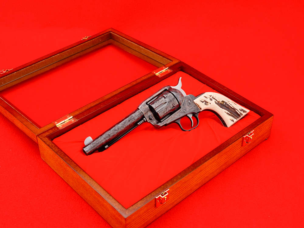 Ruger Vaquero SAA 5.5” Blued .44 Magnum *MIKE GOUSE FEGA MASTER ENGRAVED*-img-42