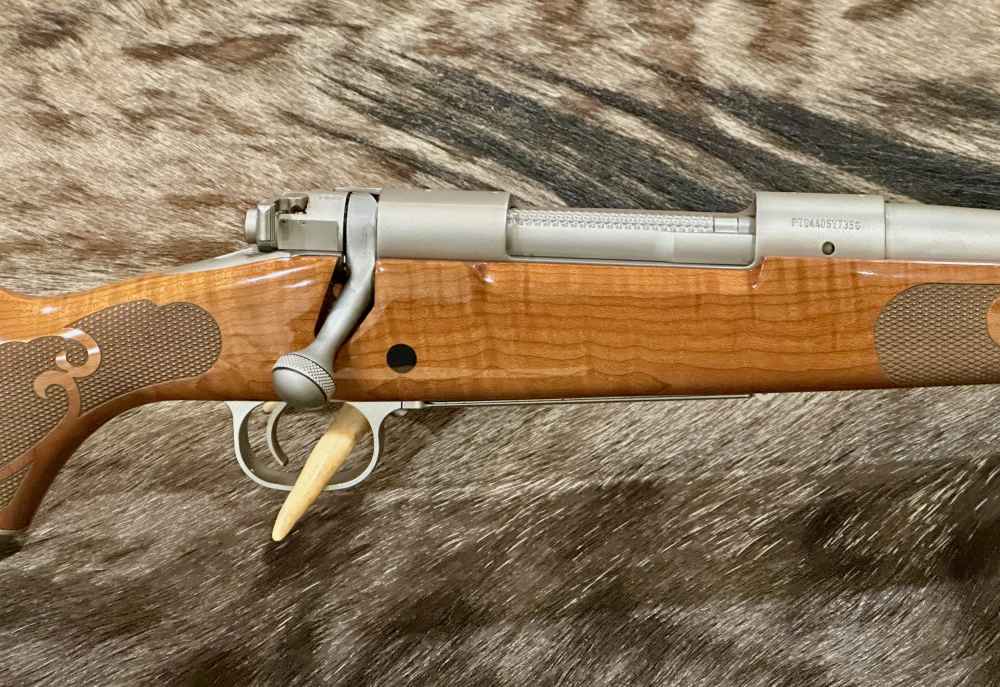 WINCHESTER MODEL 70 FEATHERWEIGHT STAINLESS DARK MAPLE 308, GOOD WOOD-img-3