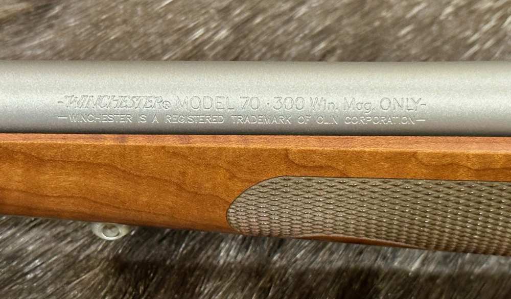 WINCHESTER MODEL 70 FEATHERWEIGHT STAINLESS DARK MAPLE 308, GOOD WOOD-img-12