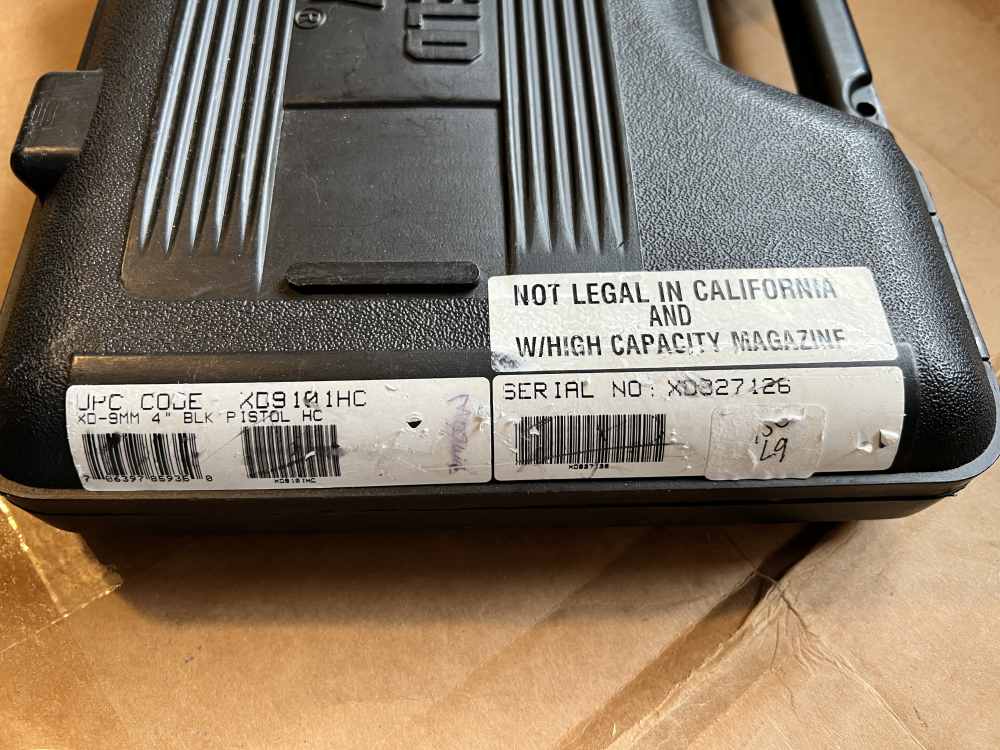 Springfield Armory XD XD9 9mm, 2- 16rd mags, case, $1 starting bid-img-35
