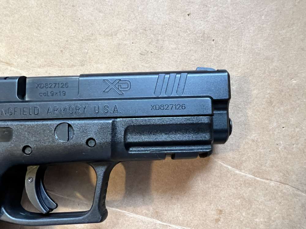Springfield Armory XD XD9 9mm, 2- 16rd mags, case, $1 starting bid-img-4