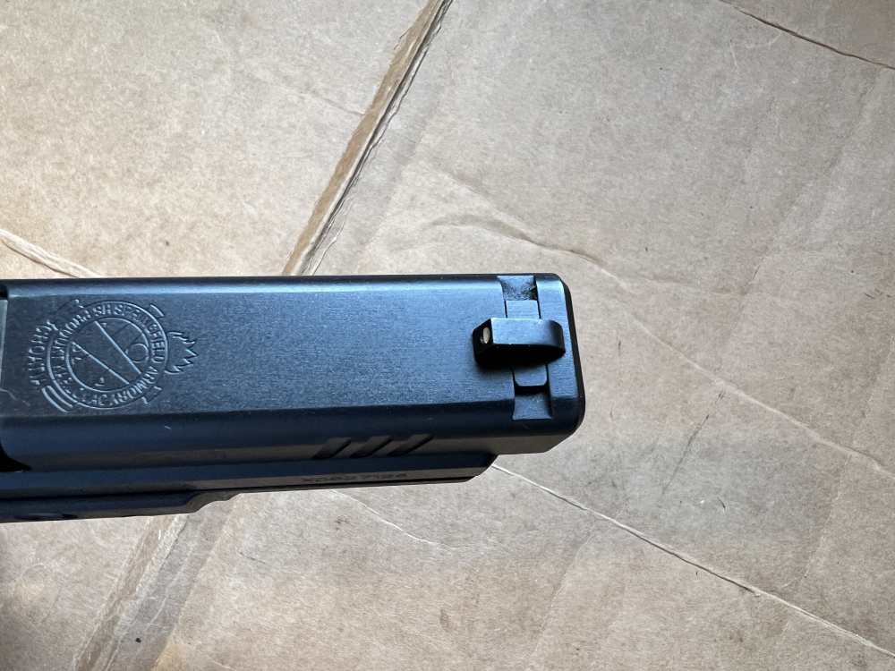 Springfield Armory XD XD9 9mm, 2- 16rd mags, case, $1 starting bid-img-12