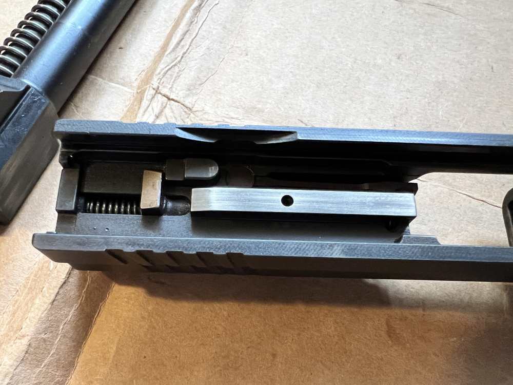 Springfield Armory XD XD9 9mm, 2- 16rd mags, case, $1 starting bid-img-24