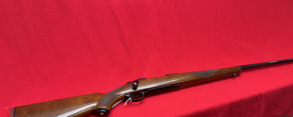 RUGER M77 BOLT ACTION RIFLE-img-14