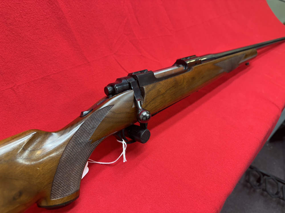 RUGER M77 BOLT ACTION RIFLE-img-0