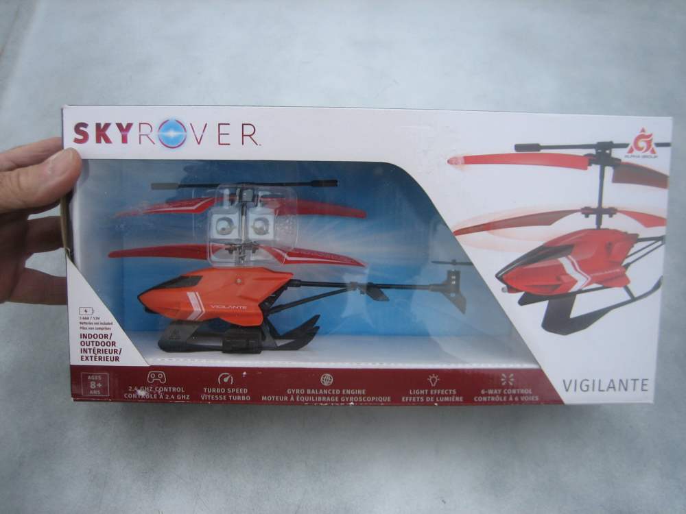 SKY ROVER DRONE NEW IN BOX-img-0