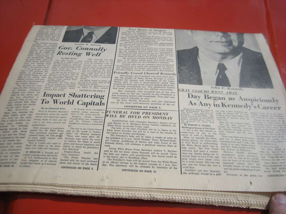 THE DALLAS MORNING NEWS PAPER ORG. KENNEDY SLAIN ON DALLAS STREET 1963.-img-3