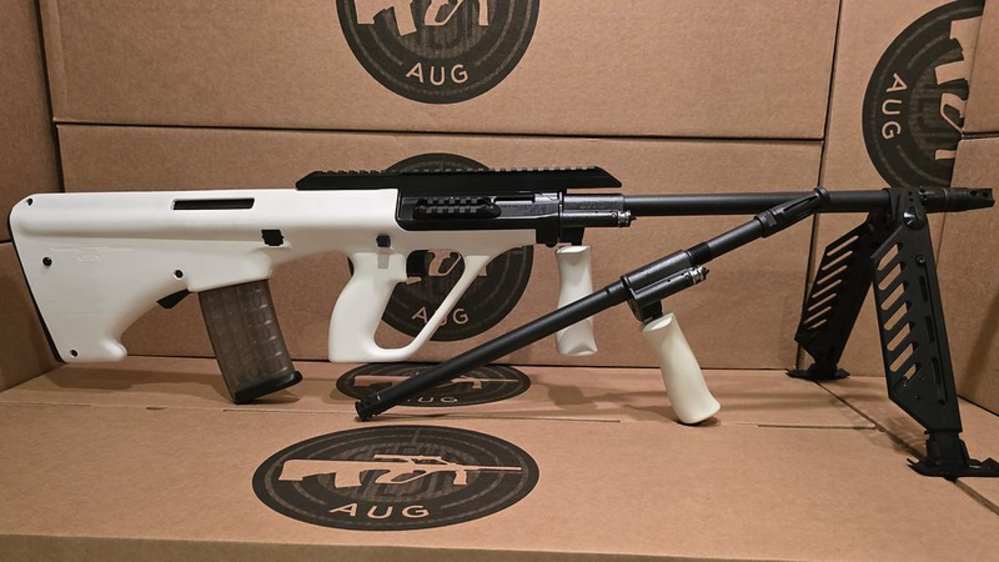 Steyr AUG rifle with 2 barrels 24 inch -img-0