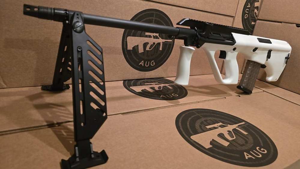 Steyr AUG rifle with 2 barrels 24 inch -img-8