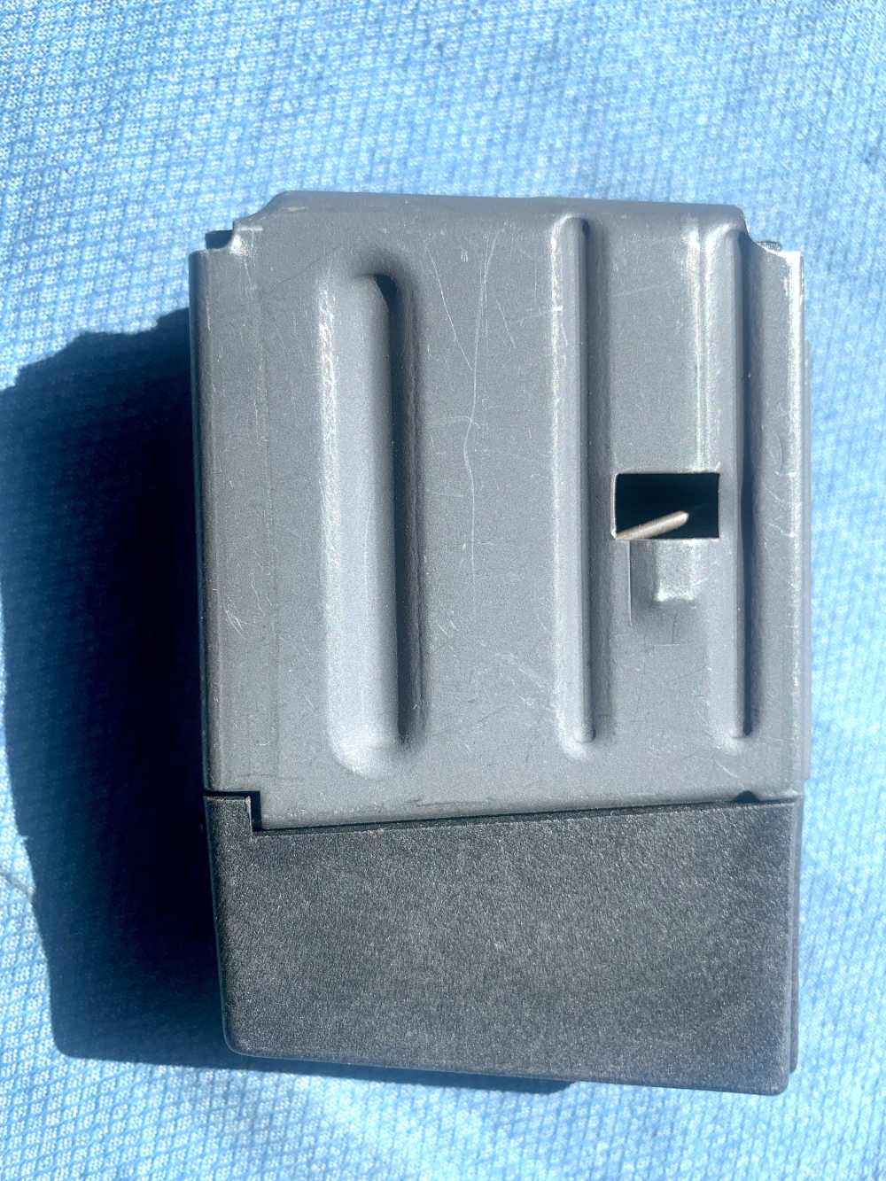 AR-15/M16 .223/5.56mm, 5-round magazine, used vg-exc condition-img-1