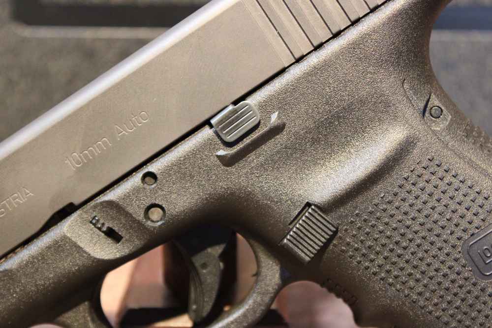 Glock 29 Gen 4 10mm Auto 3.5" bbl w/ Four Mags and Box-img-9