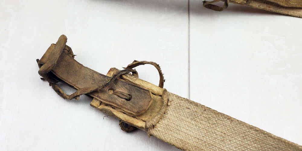 Original Soviet WWII ersatz cloth sling with pig leather tabs/keepers-img-4