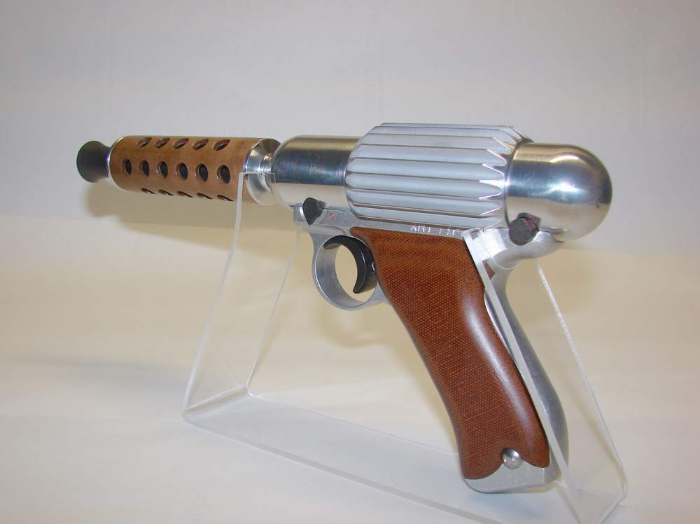 XRT  TYPE 1B  ANTI-MATTER  RAYGUN  PISTOL-img-2