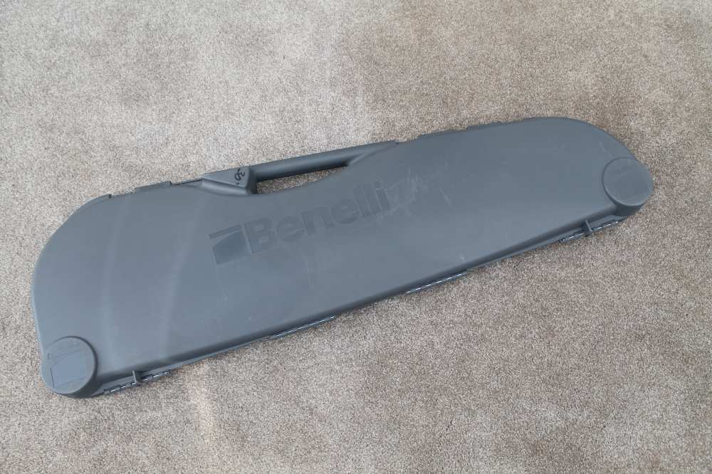 Benelli Cordoba 12 Ga 30” Ported Barrel  3” Chamber  in hard case Excellent-img-0