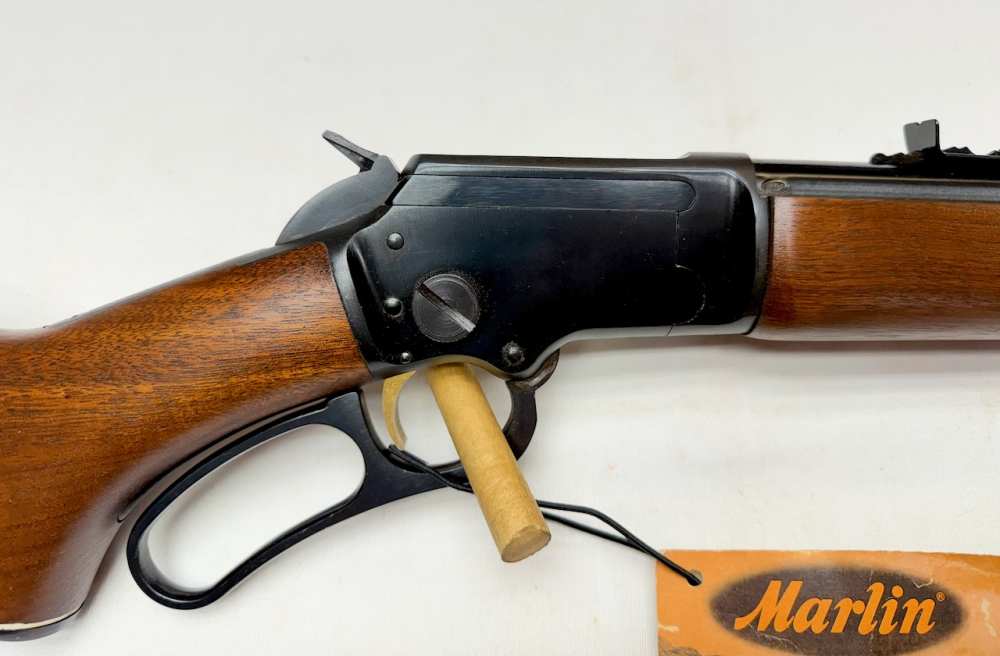 1969 JM Marlin 39A Golden 22 LR Walnut and 24" Barrel Excellent Lever 39-img-15
