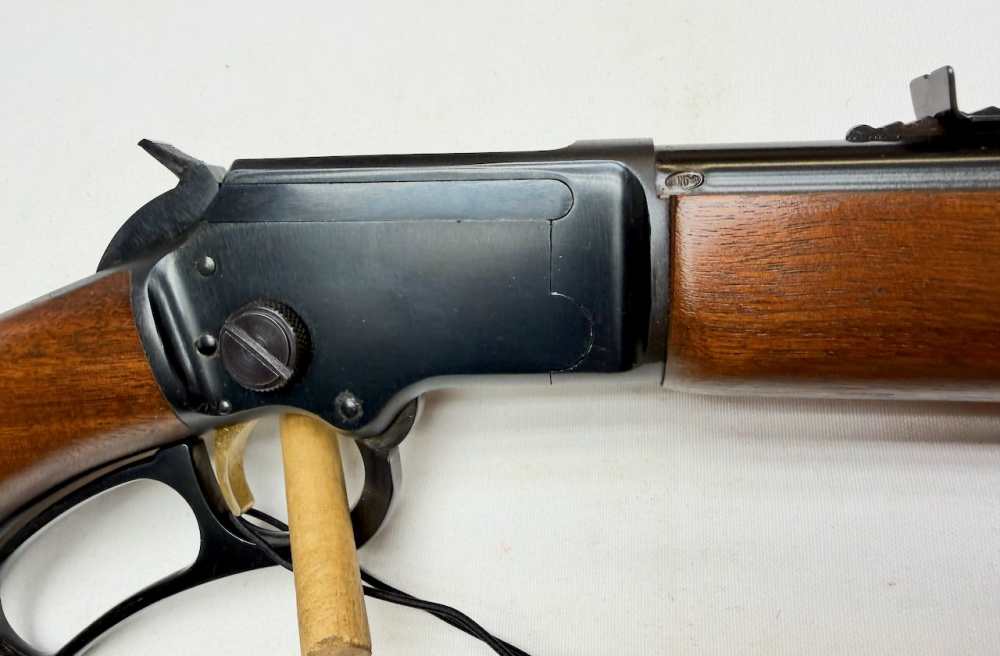 1969 JM Marlin 39A Golden 22 LR Walnut and 24" Barrel Excellent Lever 39-img-13