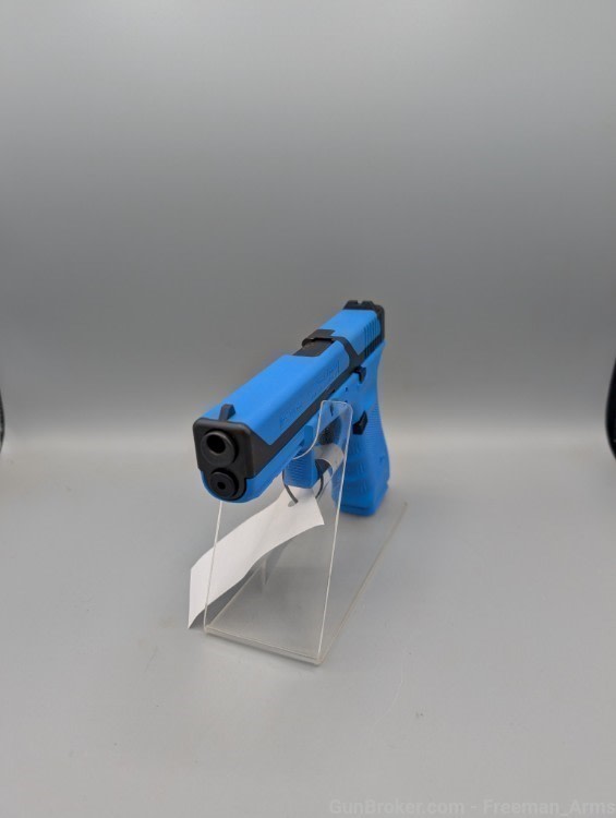 GLOCK 17T Gen 4 BLUE Glock Trainer-FoF-Simunition-New-Last One-img-1