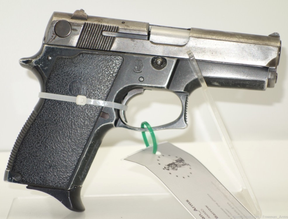 Smith & Wesson Model 469 Semi Auto Pistol-9MM Compact-2 Factory Mags-img-4