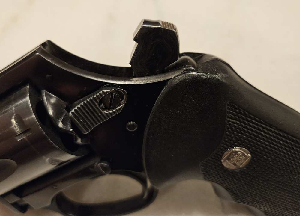 Charter Arms Police Bulldog 38 Special Six Shot-img-2