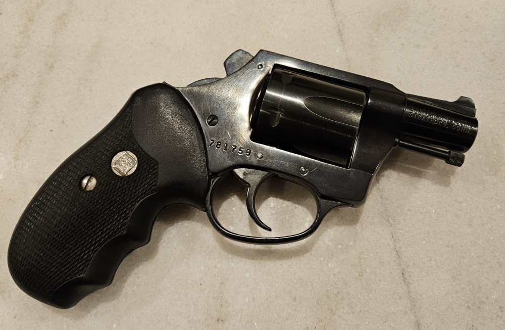 Charter Arms Police Bulldog 38 Special Six Shot-img-1