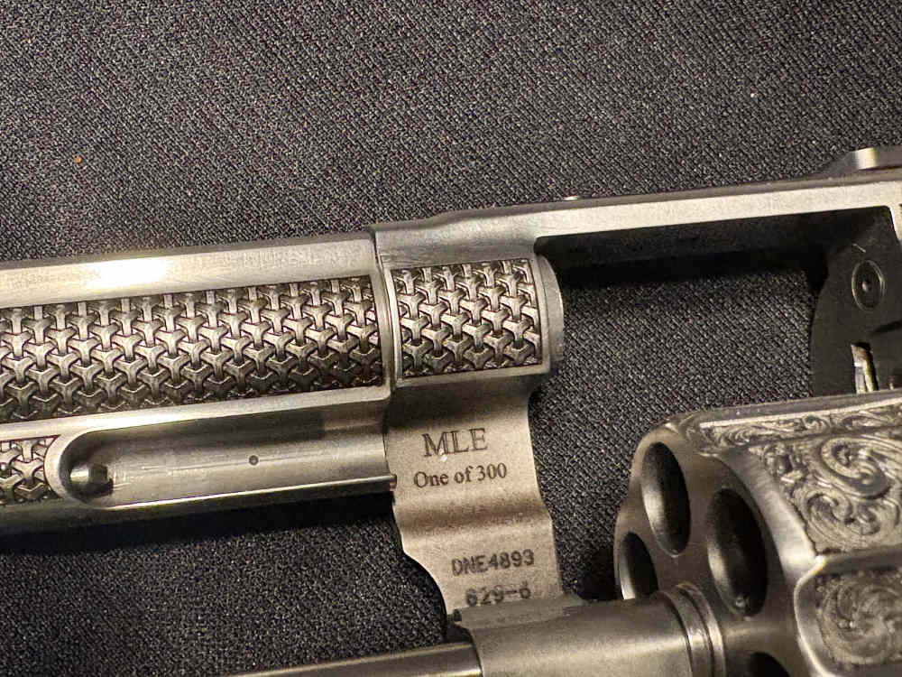 Smith & Wesson 629 Classic Altamount -img-6