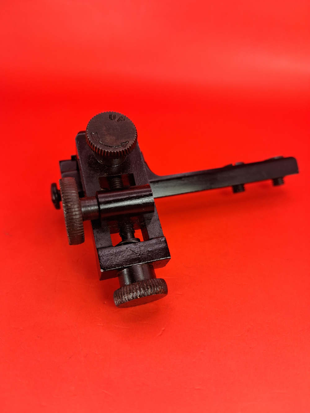 Mossberg S330 Receiver Peep Sight Target Aperture Complete with Screws-img-2
