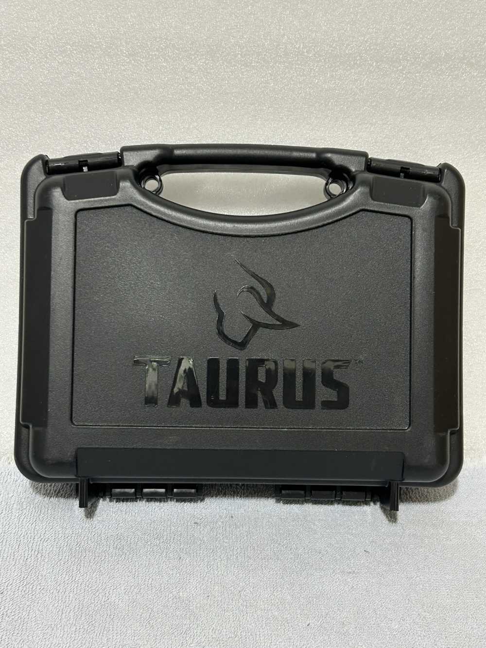 Taurus GX4 9mm NIB 3.06" bbl GX4M931 NIB sub-compact Micro pistol-img-10