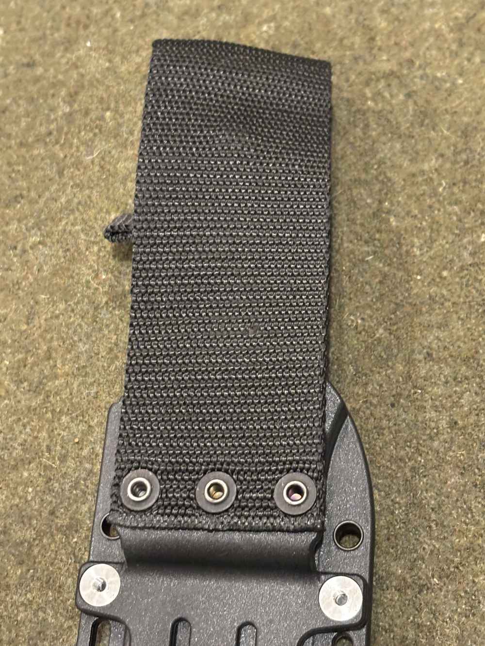 New Old Stock - BK&T Ka-Bar BK2 Campanion Knife and Kydex Sheath - Black-img-51