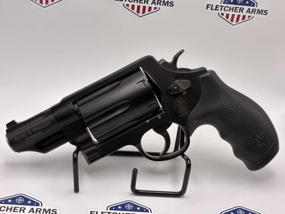 Smith & Wesson Governor - 45 COLT / .410 / .45 ACP Revolver-img-1